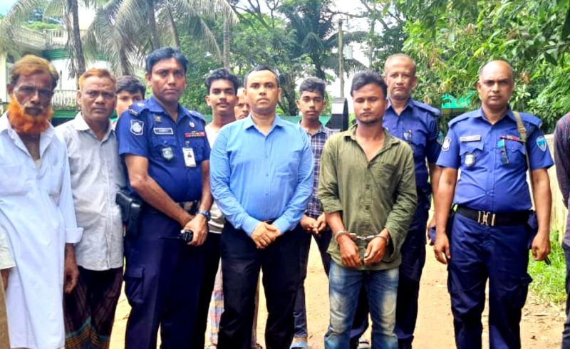 লোহাগাড়ায় ইভটিজিং করার দায়ে ইভটিজারের ১ বছরের কারাদণ্ড