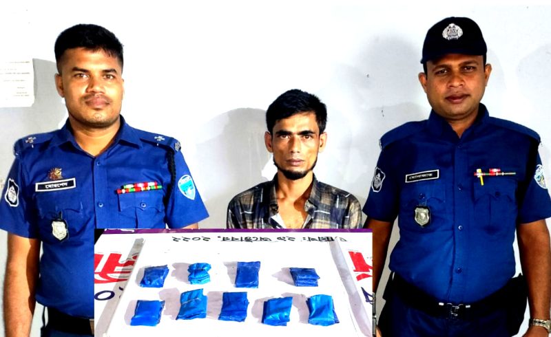 সাতকানিয়া ঢেমশার ইয়াবা কারবারী লোহাগাড়ার শ্রীঘরে