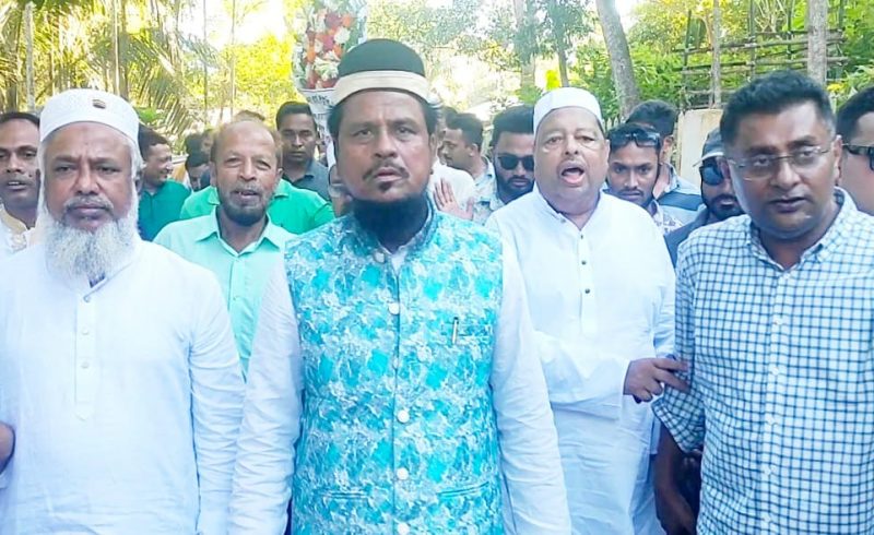 লোহাগাড়া-সাতকানিয়ার নেতাকর্মী ও সাধারণ মানুষের ভালবাসায় সিক্ত হ্যাট্রিক ম্যান ড. নদভী