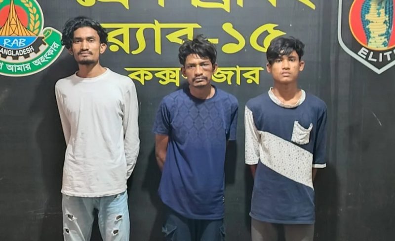 কক্সবাজারে টমটম চালককে কুপিয়ে হত্যা, গ্রেপ্তার ৪