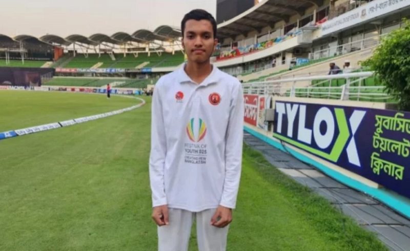 ওয়ানডে ক্রিকেটে ৪০৪ রান করে মুস্তাকিমের ইতিহাস