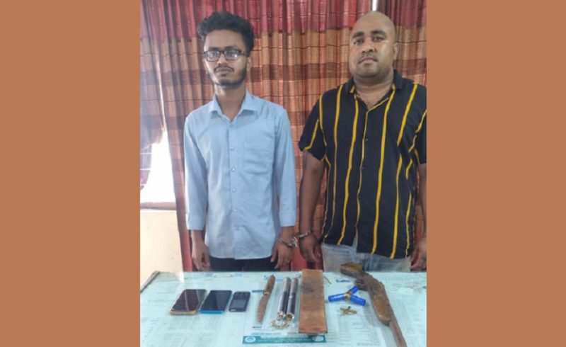 বোয়ালখালীতে পটিয়া কলেজ ছাত্রলীগের সভাপতিসহ আটক ২