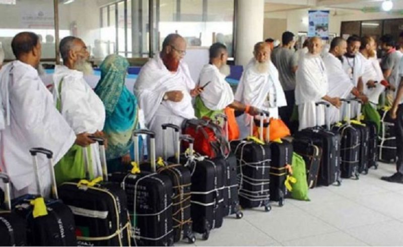 দেশে ফিরেছেন ৮০ হাজার ৫০০ হাজি