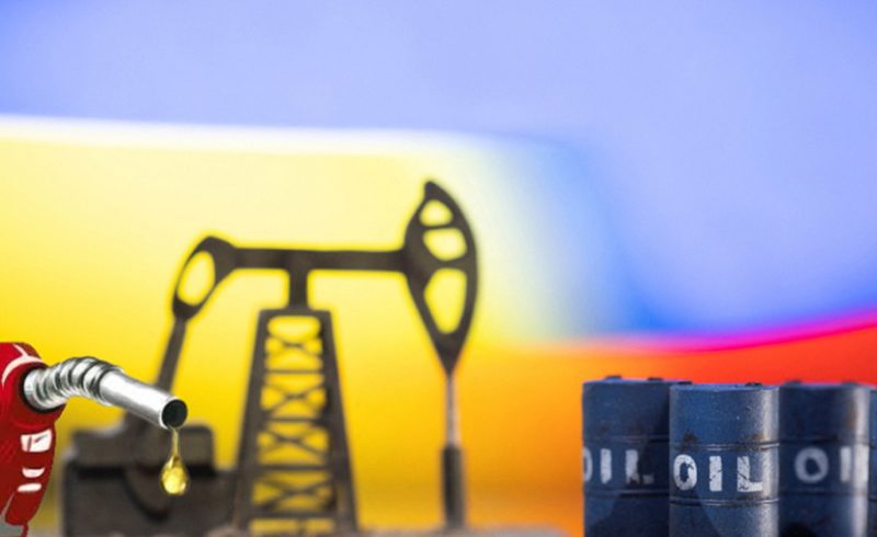 বিশ্ববাজারে কমল জ্বালানি তেলের দাম