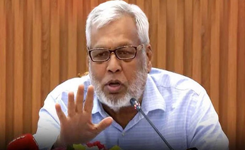 জ্বালানি তেলের দাম কমেছে, বাড়তি ভাড়া নিলেই ব্যবস্থা: উপদেষ্টা