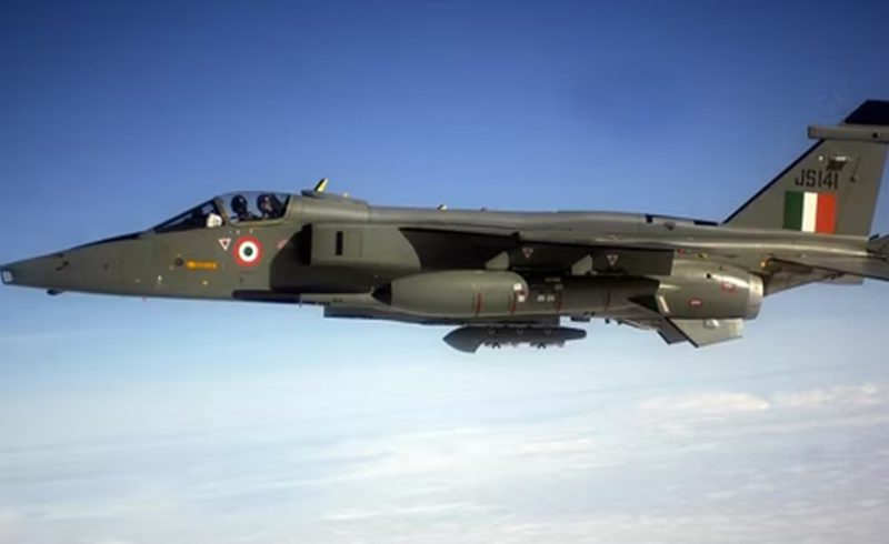 ভারতে বিমান বিধ্বস্তে দুই পাইলট নিহত
