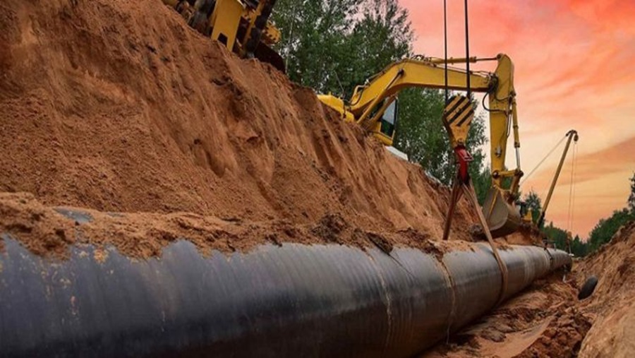 চট্টগ্রাম থেকে পাইপে কোটি কোটি লিটার তেল গেল ঢাকায়