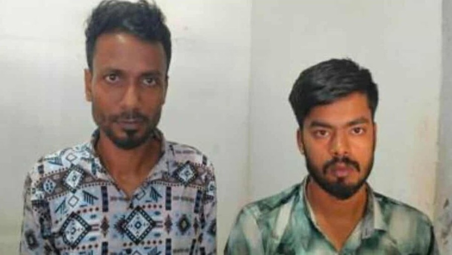 সাতকানিয়ায় ৮০ হাজার পিস ইয়াবাসহ দুই যুবক গ্রেপ্তার