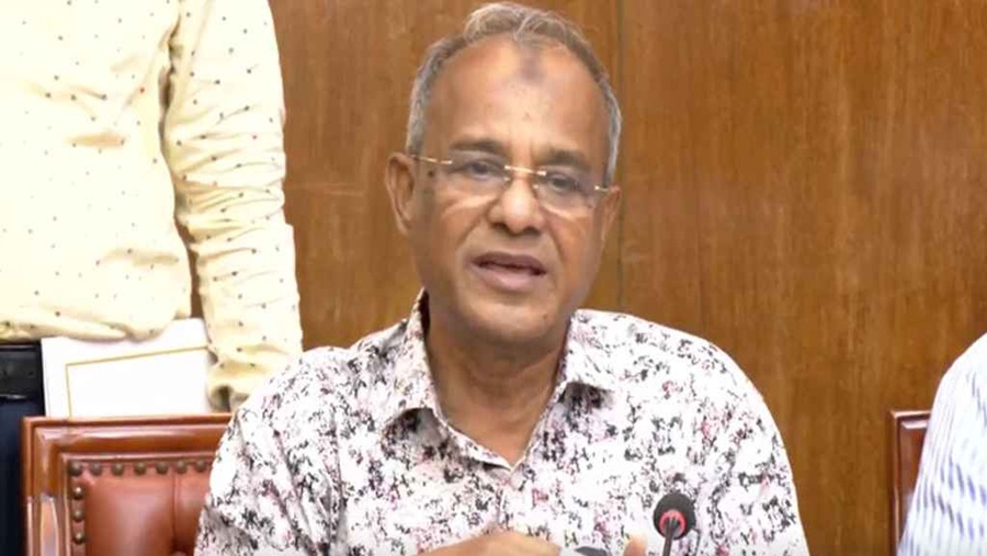 পূজা নিয়ে নাশকতার আশঙ্কা নেই: স্বরাষ্ট্র উপদেষ্টা