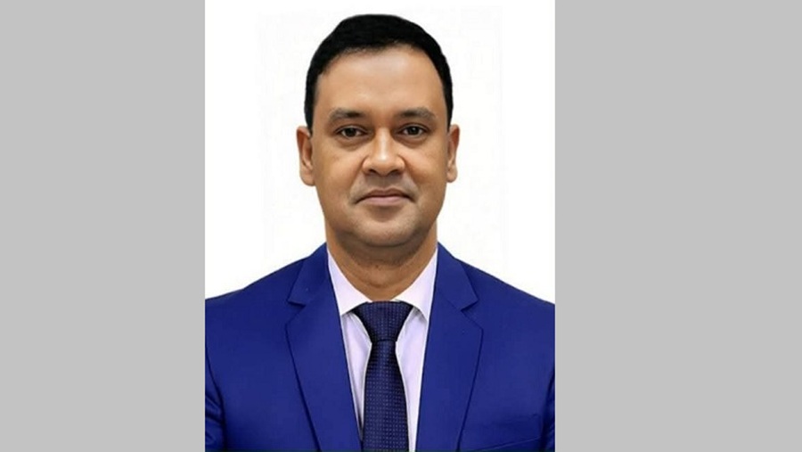 চট্টগ্রামে নতুন জেলা প্রশাসক আব্দুল আউয়াল