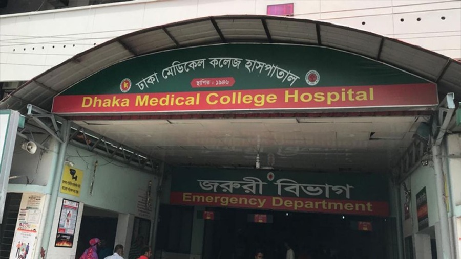 হানিফ ফ্লাইওভারে বাস-সিএনজি সংঘর্ষে নিহত ২