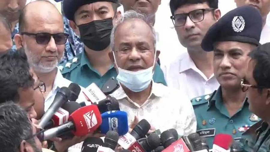 এবারের পূজা অনেক উৎসবমুখর হবে: স্বরাষ্ট্র উপদেষ্টা