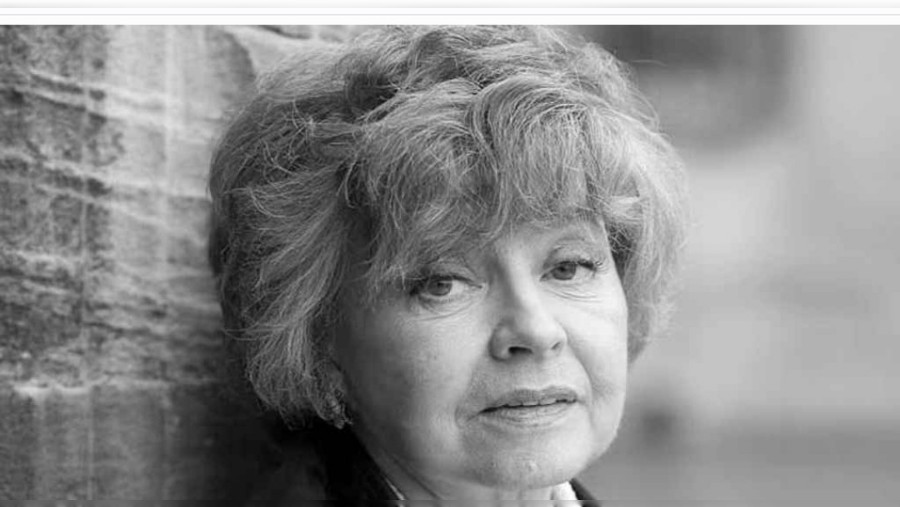 ৯৩ বছর বয়সে মারা গেছেন ব্রিটিশ অভিনেত্রী প্রুনেলা স্কেলস