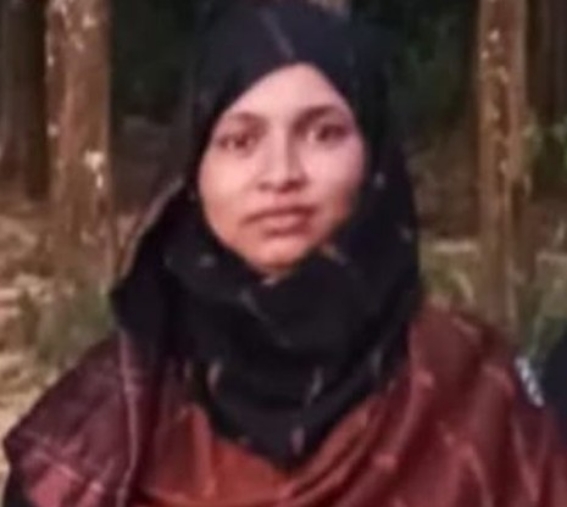 বাঁশখালীতে চাচাতো ভাইয়ের ইটের আঘাতে প্রাণ গেল বোনের