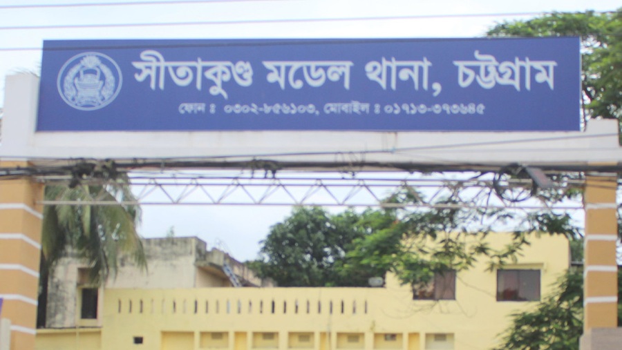 শিপইয়ার্ডে ডাকাত দলের হানা,১০ লক্ষ টাকার স্ক্র্যাপ লোহা লুট