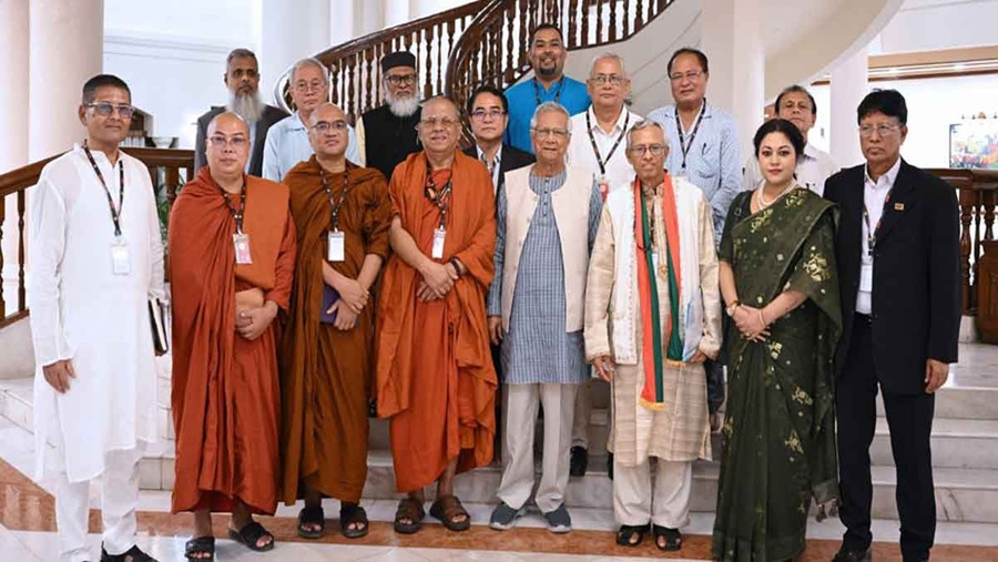 প্রবারণা পূর্ণিমা উপলক্ষে প্রধান উপদেষ্টার শুভেচ্ছা বিনিময়