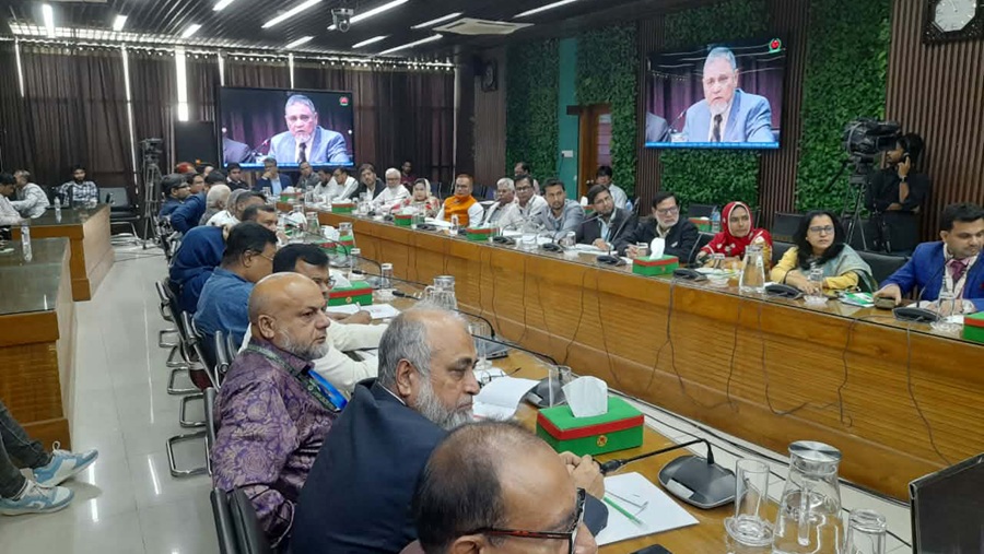 পর্যবেক্ষকদের চোখ দুষ্টু হলে সুষ্ঠু হবে না নির্বাচন: সিইসি