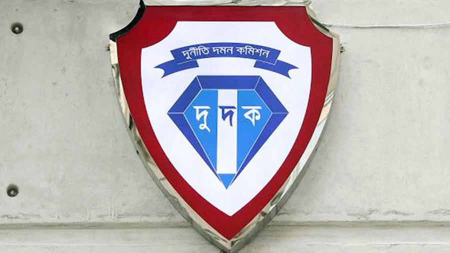 ভুয়া শিক্ষাগত সনদে চাকরি, ৪ পুলিশসহ ৮ জনের বিরুদ্ধে মামলা