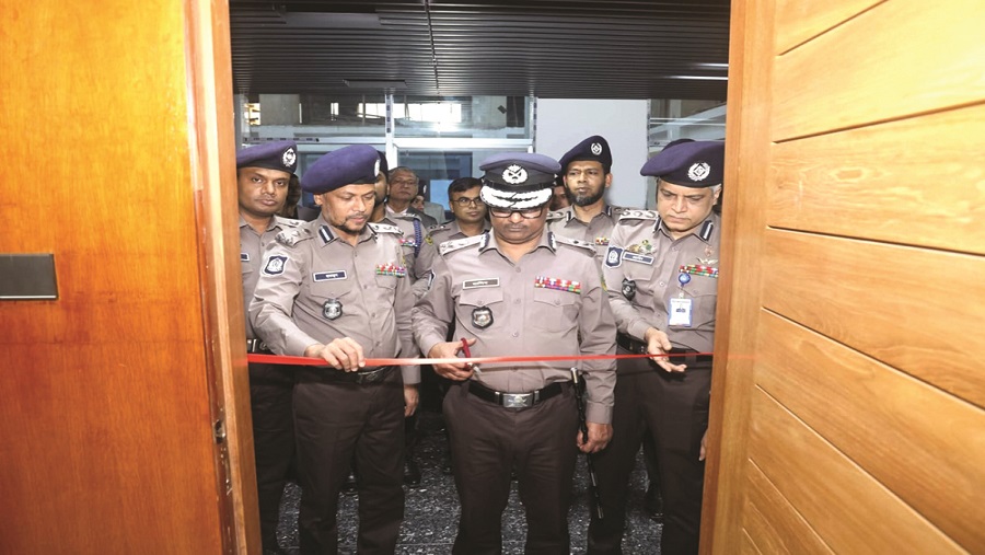 নতুন ভবনে সিএমপির সদর দপ্তর,অফিস করেছেন কমিশনার