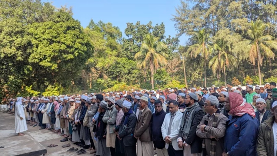 চবিতে খালেদা জিয়ার গায়েবানা জানাজা অনুষ্ঠিত