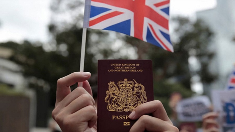 যুক্তরাজ্যে নাগরিকত্ব হারানোর ঝুঁকিতে বাংলাদেশি বংশোদ্ভূতসহ ৯০ লাখ মানুষ