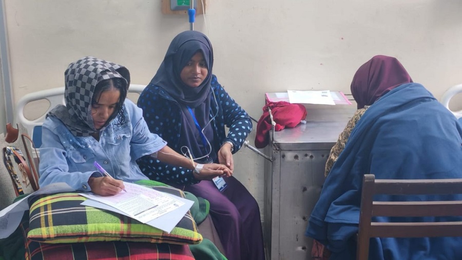 চবি ভর্তি পরীক্ষায় দুই শিক্ষার্থী অসুস্থ, পরীক্ষা দিলেন মেডিকেলে