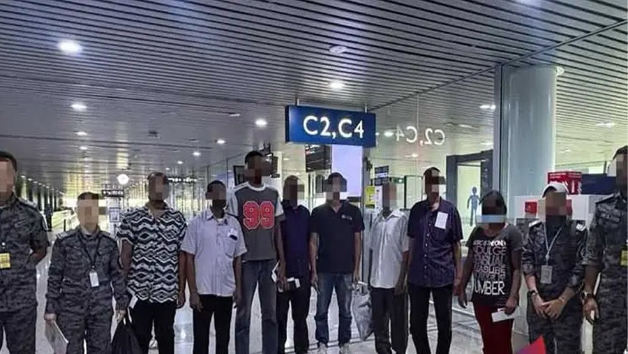 মালয়েশিয়ায় কালো তালিকাভুক্ত ৪২ বাংলাদেশি