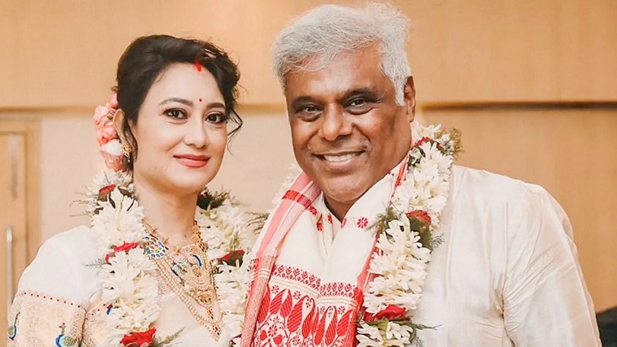 স্ত্রীসহ অভিনেতা আশিস বিদ্যার্থী সড়ক দুর্ঘটনায় আহত