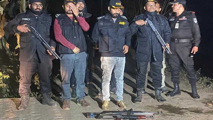 হাইওয়ে পুলিশ ফাঁড়ি থেকে লুট হওয়া অস্ত্র উদ্ধার