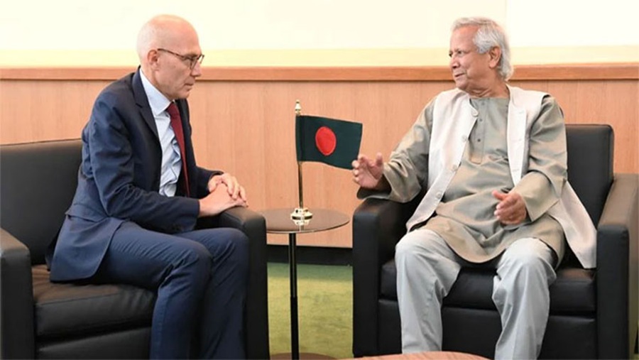 নির্বাচনে অপতথ্য ঠেকাতে জাতিসংঘের সহায়তা চাইলেন প্রধান উপদেষ্টা