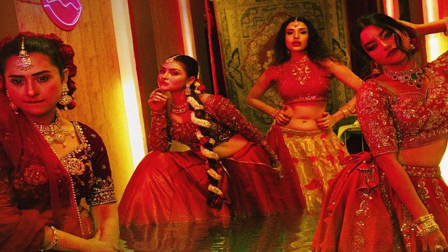 রাফীর নায়কবিহীন সিনেমার পোস্টারে চার নায়িকা, ঈদে মুক্তি