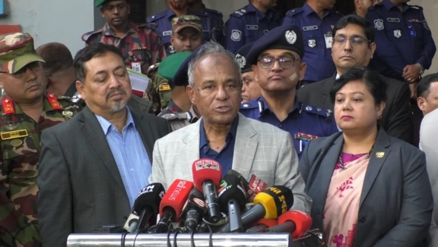 আইনশৃঙ্খলা বাহিনীর কেউ রাজনৈতিক এজেন্ডায় জড়িত হলে কঠোর ব্যবস্থা