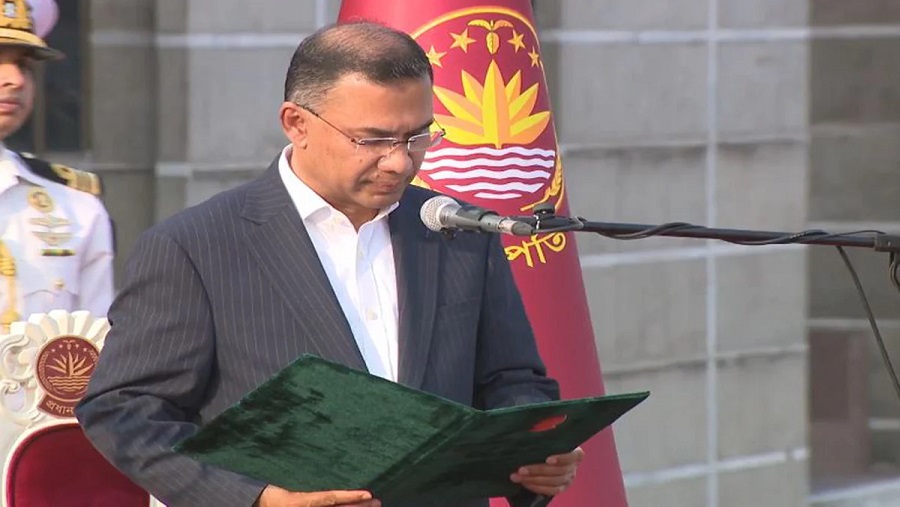 দেশের ১১তম প্রধানমন্ত্রী হিসেবে শপথ নিলেন তারেক রহমান
