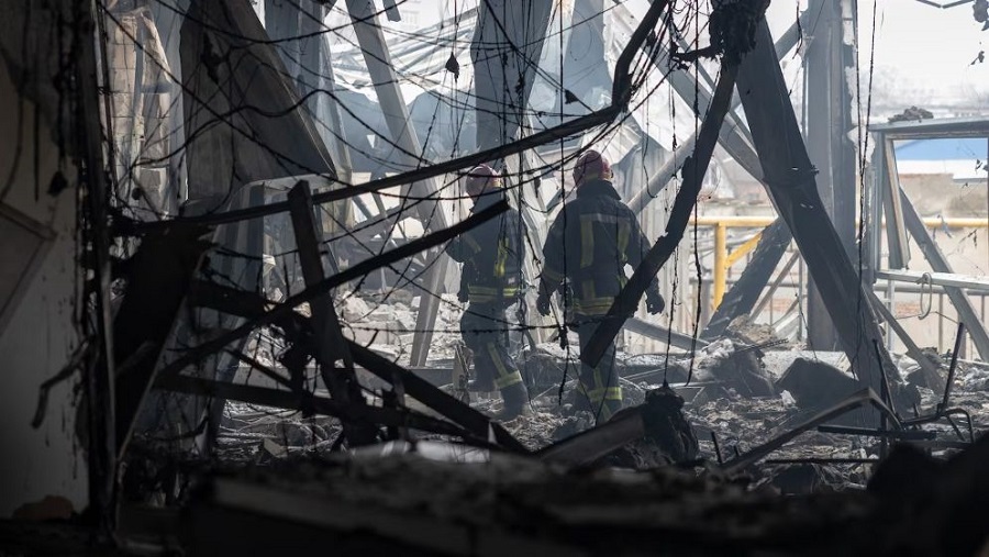 ইউক্রেনীয় ড্রোন হামলায় বিধ্বস্ত রাশিয়ার তামান বন্দর