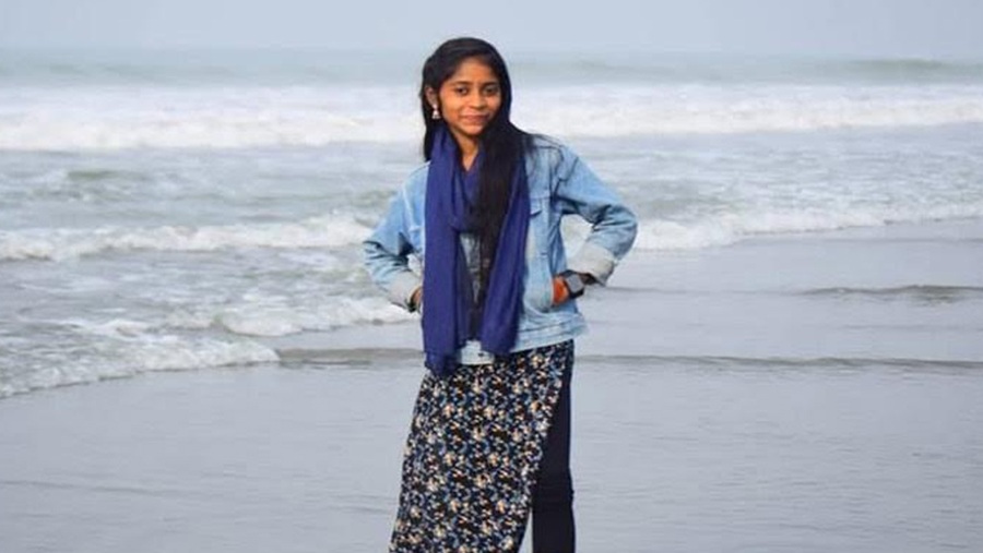 কক্সবাজারে শিক্ষা সফরে গিয়ে মিরসরাইয়ের স্কুলছাত্রী নিখোঁজ