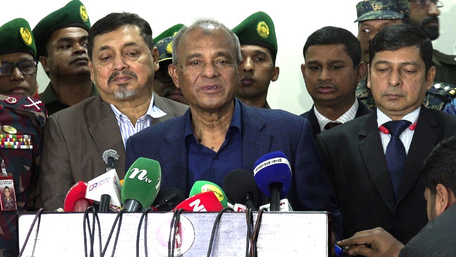 নির্বাচন লেভেল প্লেয়িং ফিল্ডেই হবে: স্বরাষ্ট্র উপদেষ্টা