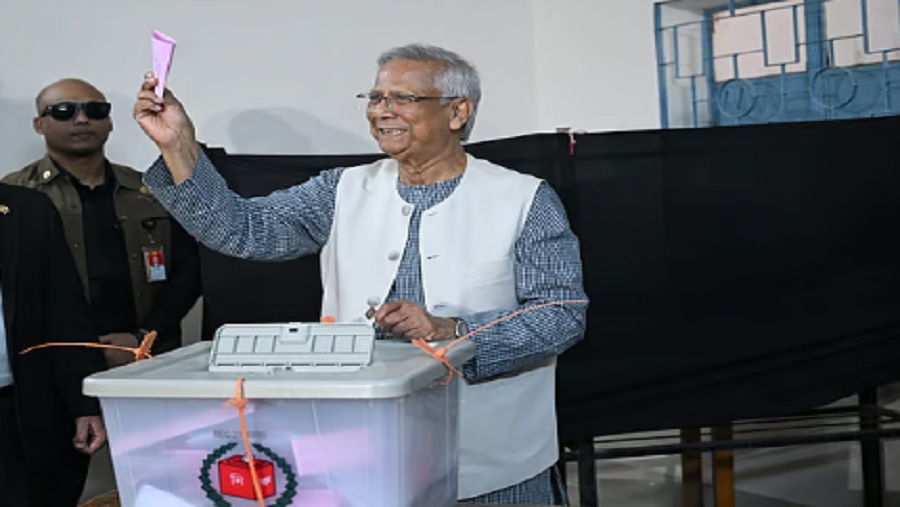 ভোট দিয়ে যা বললেন প্রধান উপদেষ্টা মুহাম্মদ ইউনূস
