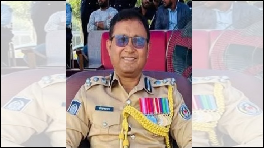 চট্টগ্রাম রেঞ্জের নতুন ডিআইজি মনিরুজ্জামান