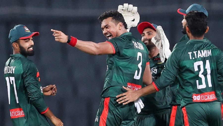 রোমাঞ্চকর লড়াইয়ে পাকিস্তানকে হারিয়ে সিরিজ জিতল বাংলাদেশ