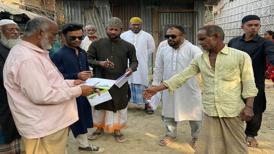 ২৫০ পরিবারে সেলিম ফাউন্ডেশনের ইফতার ও নগদ অর্থ সহায়তা