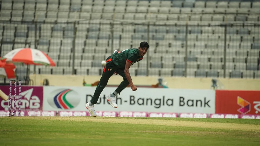 হার থেকে ঘুরে দাঁড়ানো: নিউজিল্যান্ডকে উড়িয়ে সমতায় বাংলাদেশ