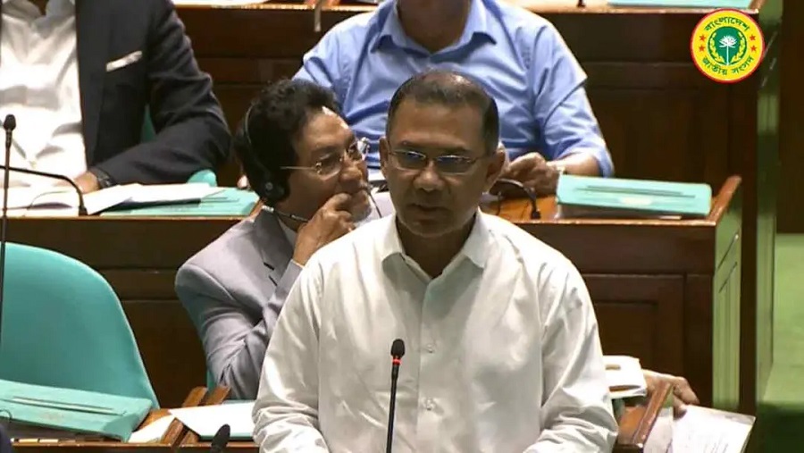 জলাবদ্ধতায় চট্টগ্রামবাসীর কষ্টের জন্য দুঃখ প্রকাশ করলেন প্রধানমন্ত্রী