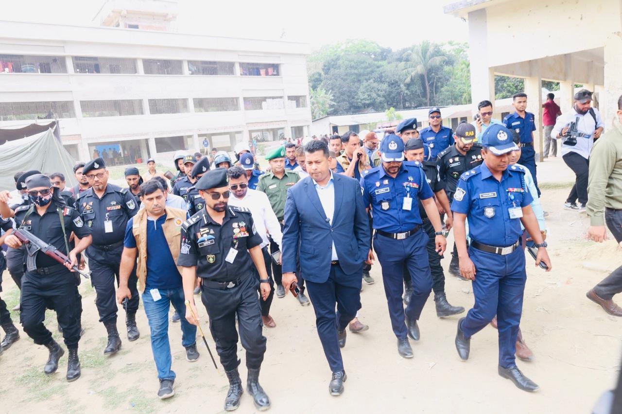 প্রাণহানি ছাড়াই জঙ্গল সলিমপুর নিয়ন্ত্রণে: চট্টগ্রাম ডিসি