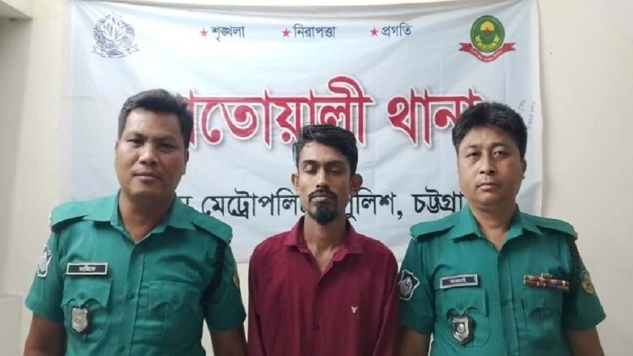 চট্টগ্রামে সংঘবদ্ধ ডাকাত চক্রের সক্রিয় সদস্য গ্রেপ্তার