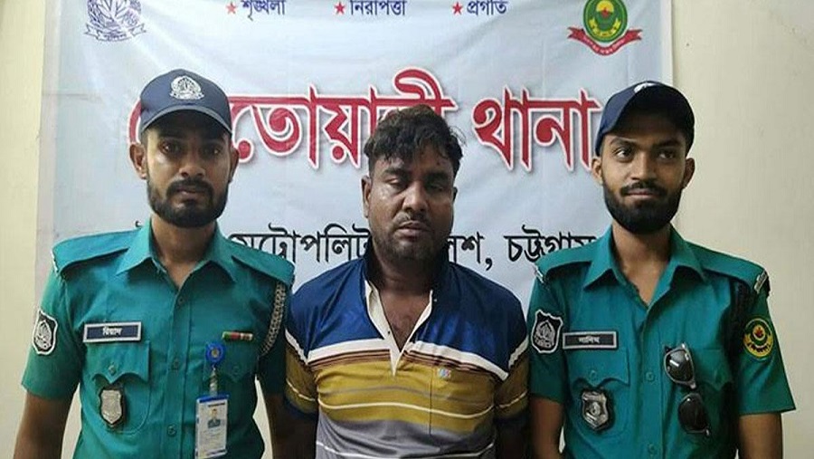 হত্যা-ডাকাতিসহ ২২ মামলার আসামি ধরা পড়লেন বাকলিয়ায়