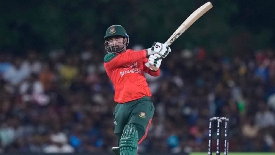 বৃষ্টিতে থেমে থাকা ম্যাচে সিরিজ জয়ের অপেক্ষায় বাংলাদেশ