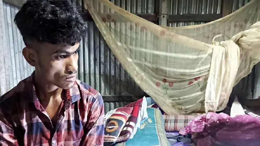 মিরসরাইয়ে মায়ের ওপর হামলা, যুবকের বিরুদ্ধে তাৎক্ষণিক ব্যবস্থা