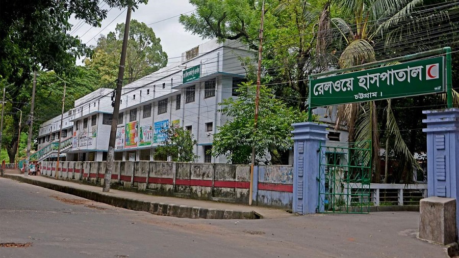 রেলওয়ে হাসপাতালে ওটি চালুর অপেক্ষা, রোগীরা পাচ্ছেন না সরকারি ওষুধ