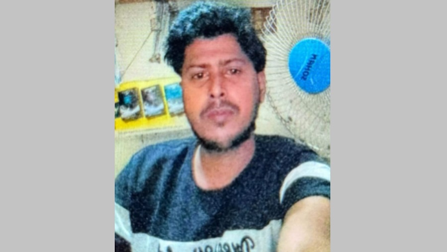রাউজানে হামলার ৫ দিন পর চিকিৎসাধীন অবস্থায় মন্নানের মৃত্যু, অভিযুক্ত ভাই পলাতক