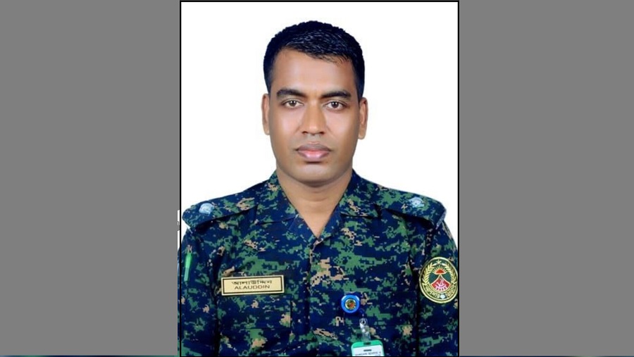 মিরসরাইয়ে মোটরসাইকেল-অটোরিকশা সংঘর্ষে আনসার কর্মকর্তা নিহত